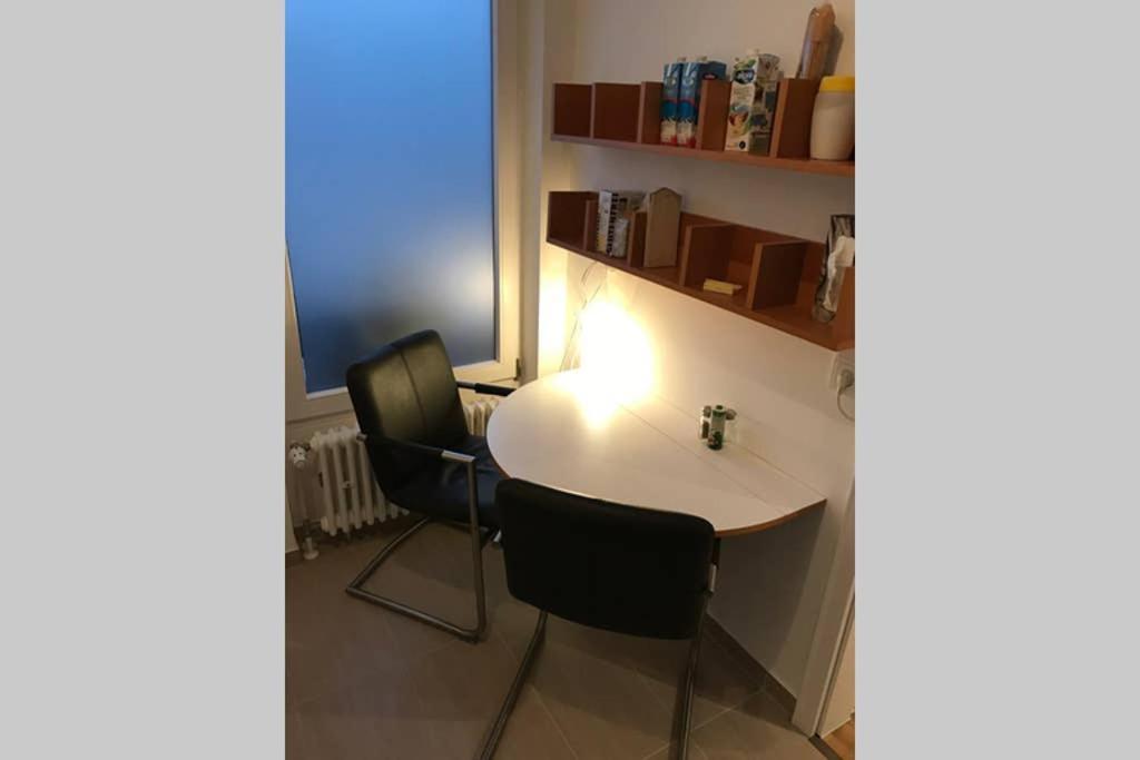 Sonnig, Modern, Zentral Mit Parkhaus Nebenan Checkin123 Apartment Wiesbaden